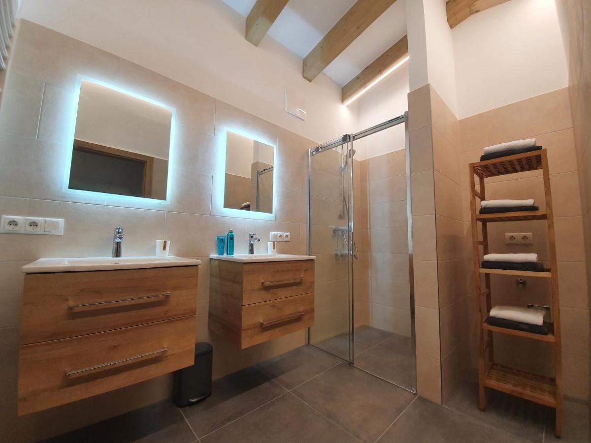Alpen Appartements Viehhofen - Incl Sommercard Zell Am See Viehhofen Bagian luar foto