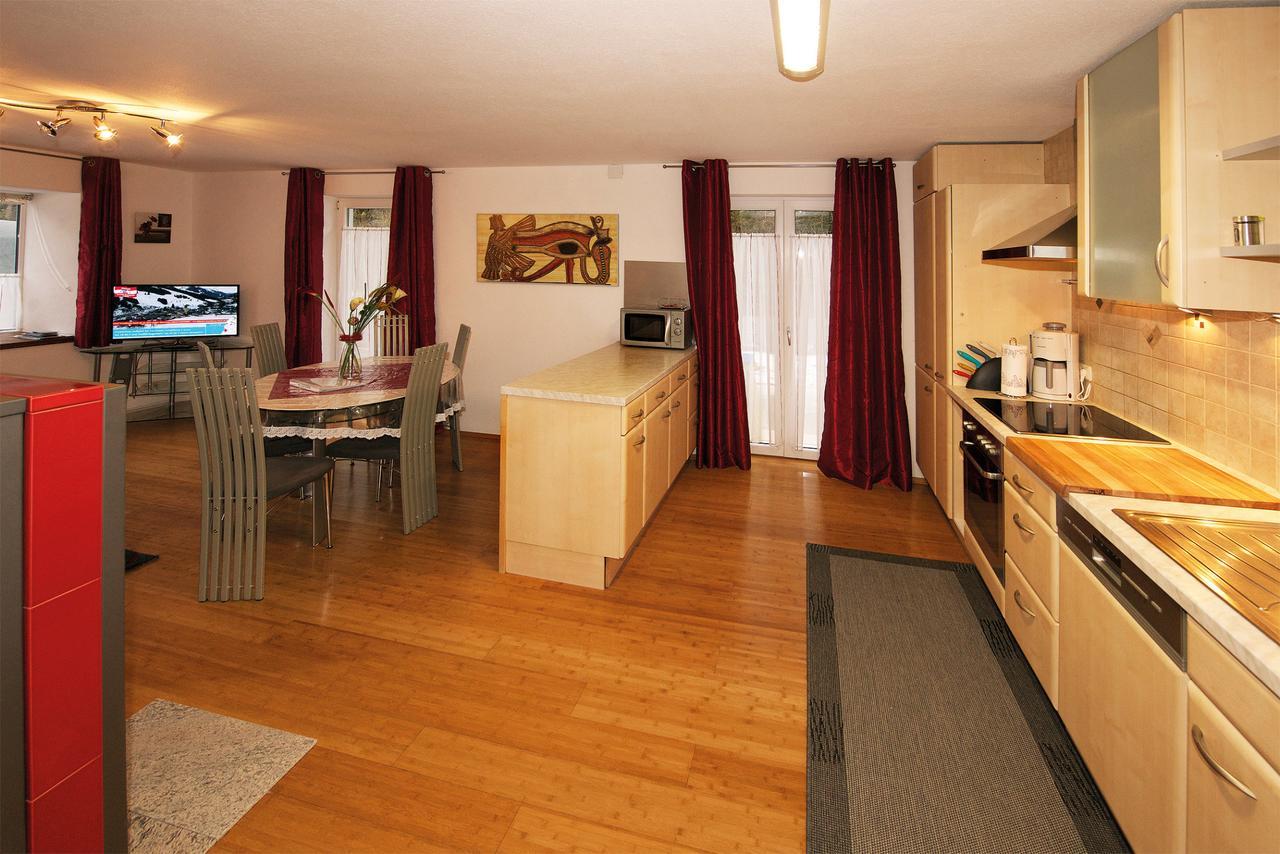 Alpen Appartements Viehhofen - Incl Sommercard Zell Am See Viehhofen Bagian luar foto